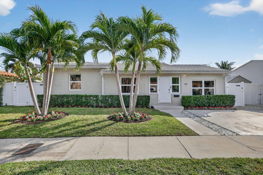412 SW 11th Court, Fort Lauderdale, FL 33315