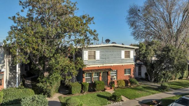 6308 Coldwater Canyon, North Hollywood, CA 91606