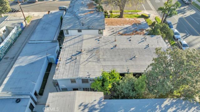 6308 Coldwater Canyon, North Hollywood, CA 91606