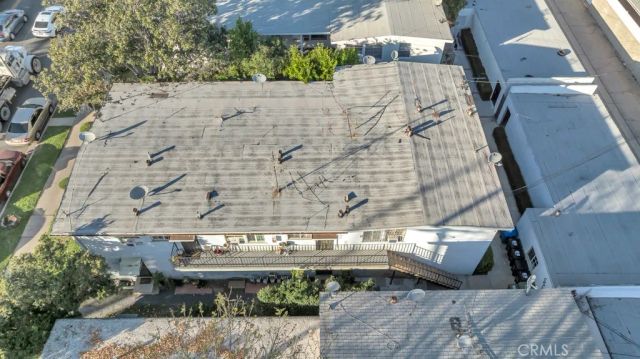 6308 Coldwater Canyon, North Hollywood, CA 91606