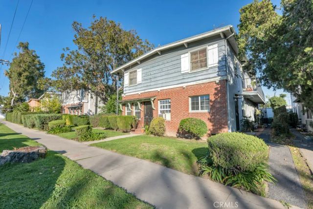 6308 Coldwater Canyon, North Hollywood, CA 91606