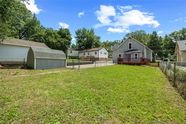 523 Virginia Avenue, Des Moines, IA 50315