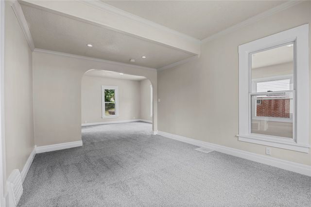 523 Virginia Avenue, Des Moines, IA 50315