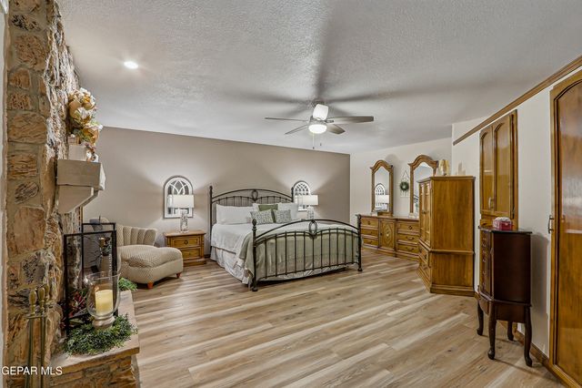 11182 LEO COLLINS Drive, El Paso, TX 79936