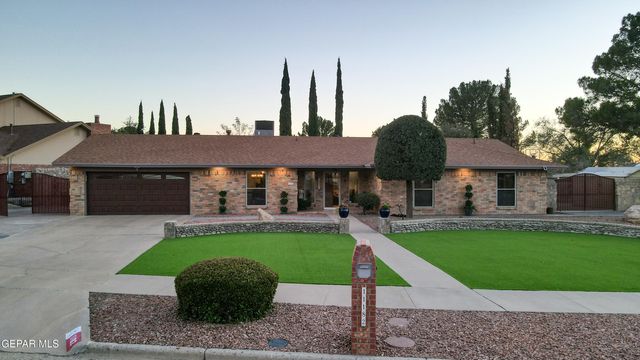 11182 LEO COLLINS Drive, El Paso, TX 79936