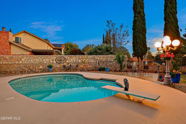 11182 LEO COLLINS Drive, El Paso, TX 79936