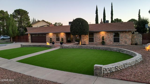 11182 LEO COLLINS Drive, El Paso, TX 79936