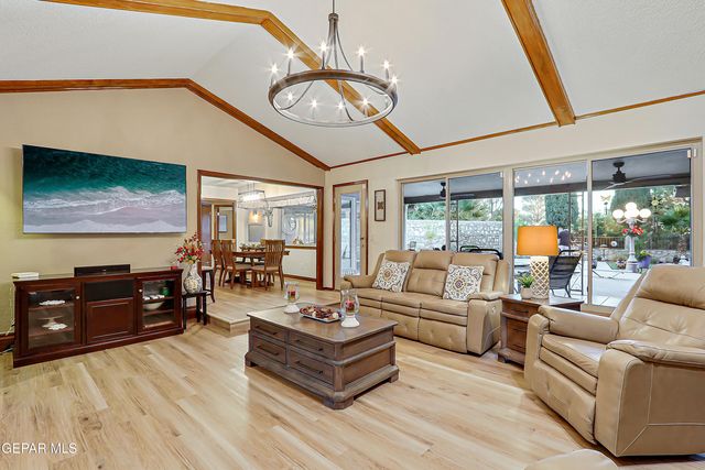 11182 LEO COLLINS Drive, El Paso, TX 79936