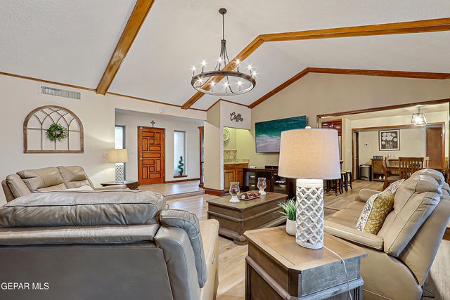 11182 LEO COLLINS Drive, El Paso, TX 79936