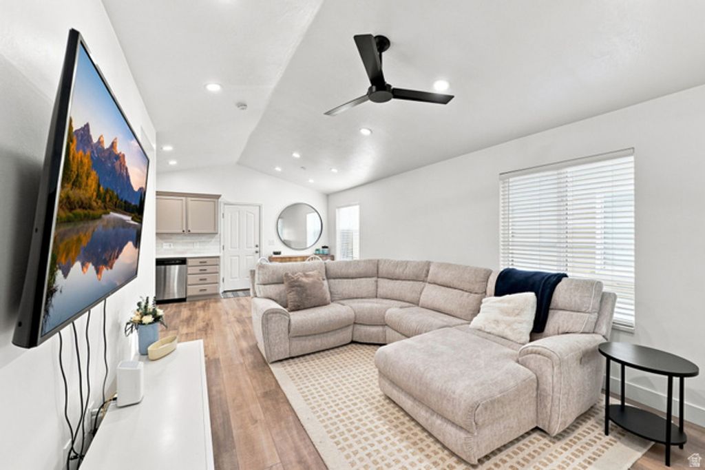3988 E DILLONS DR, Eagle Mountain, UT 84005 — photo 3