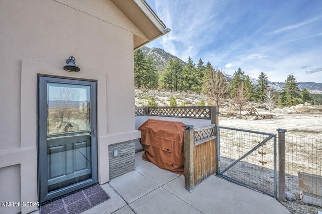 466 Horsethief Circle, Markleeville, CA 96120