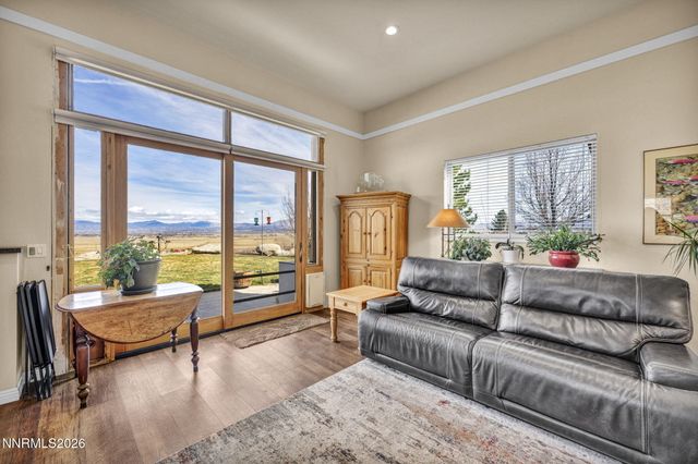 466 Horsethief Circle, Markleeville, CA 96120