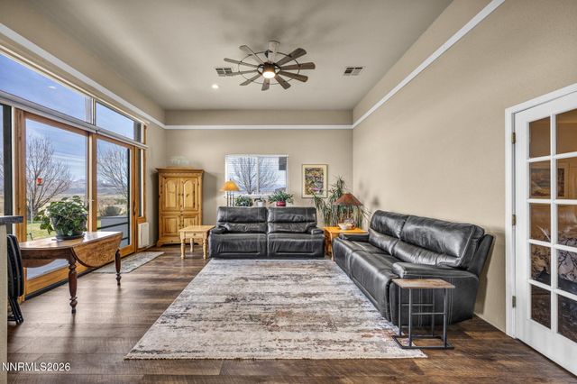 466 Horsethief Circle, Markleeville, CA 96120