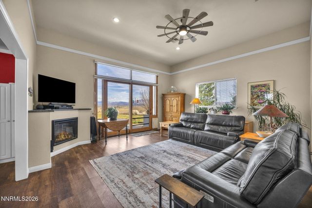 466 Horsethief Circle, Markleeville, CA 96120