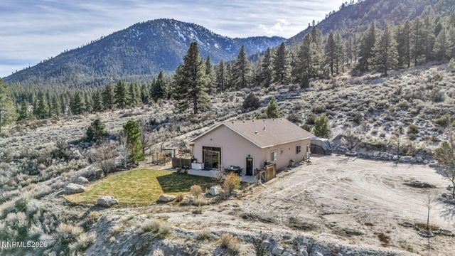 466 Horsethief Circle, Markleeville, CA 96120