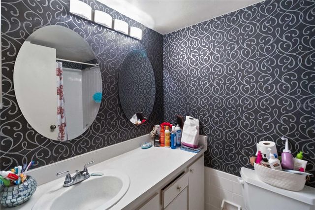 440 ORIENTA POINT STREET, Altamonte Springs, FL 32701