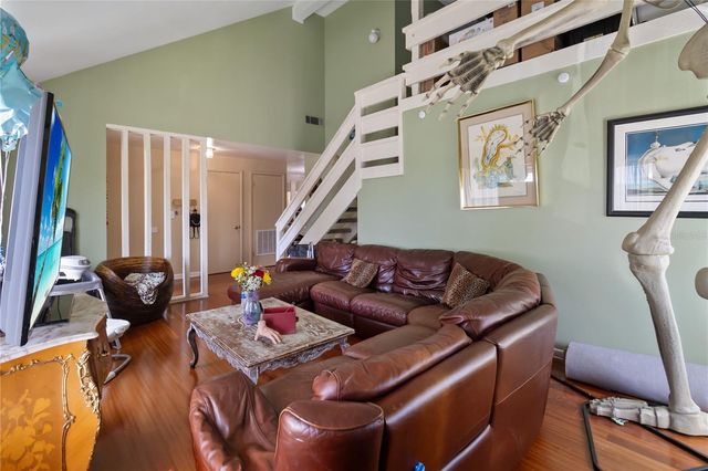 440 ORIENTA POINT STREET, Altamonte Springs, FL 32701