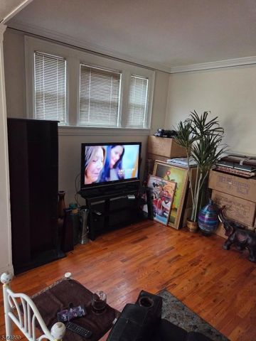 415 15Th Ave, Paterson City, NJ 07504