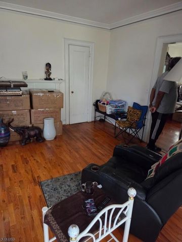 415 15Th Ave, Paterson City, NJ 07504