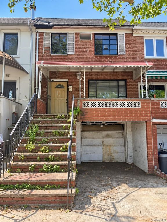 14410 Gravett Road, Flushing, NY 11367 — photo 2