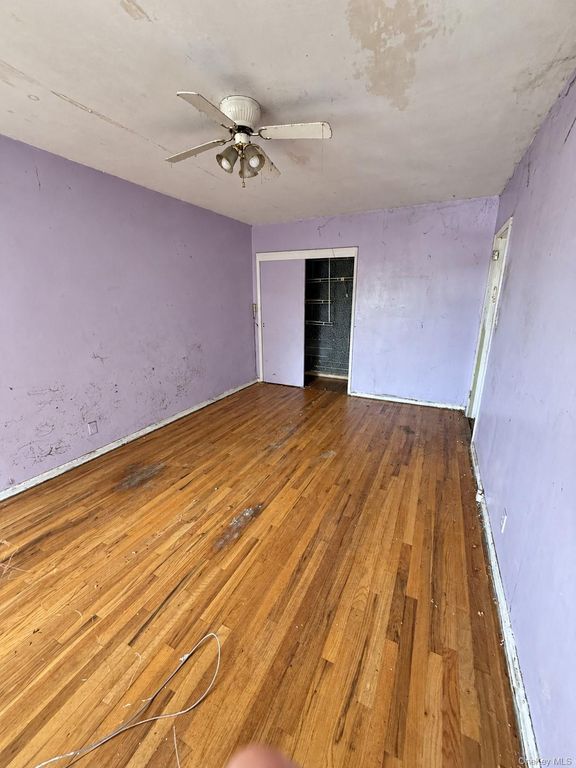 14410 Gravett Road, Flushing, NY 11367 — photo 3