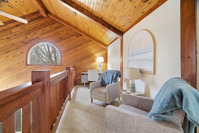 4431 SWALLOW BANKS LANE, Oshkosh, WI 54904