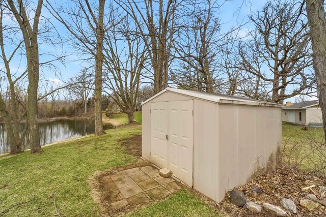 4431 SWALLOW BANKS LANE, Oshkosh, WI 54904