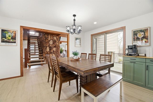 4431 SWALLOW BANKS LANE, Oshkosh, WI 54904