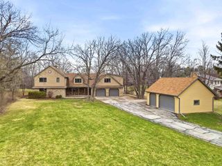 4431 SWALLOW BANKS LANE, Oshkosh, WI 54904