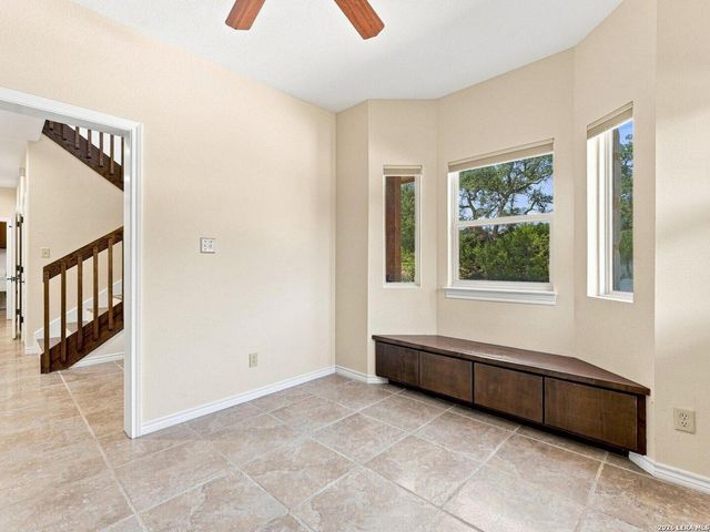 114 Cave Cir, Boerne, TX 78006
