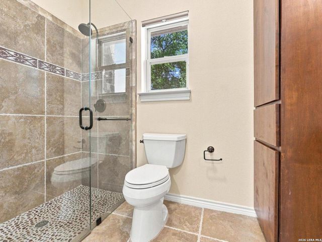 114 Cave Cir, Boerne, TX 78006