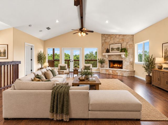 114 Cave Cir, Boerne, TX 78006