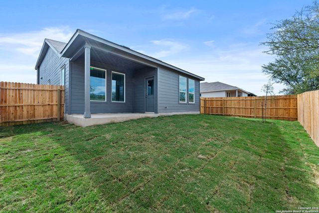 6529 Titan Park, Converse, TX 78109