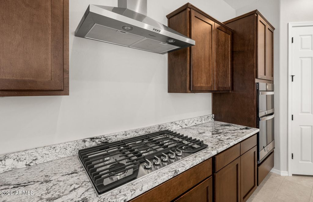Image 19 of property listing at 25338 N 171ST Lane, Surprise, AZ 85387