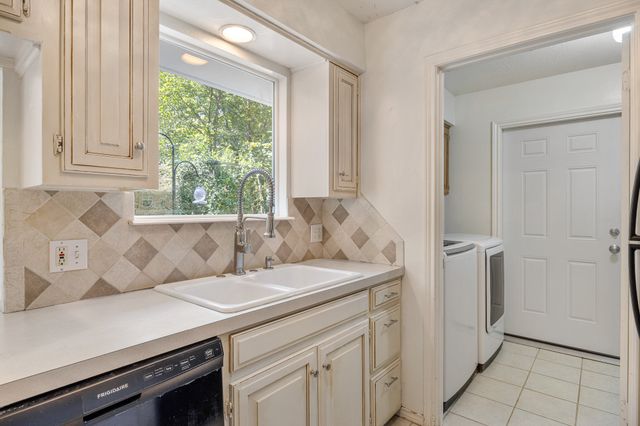 1743 Barbara Court, Hideaway, TX 75771