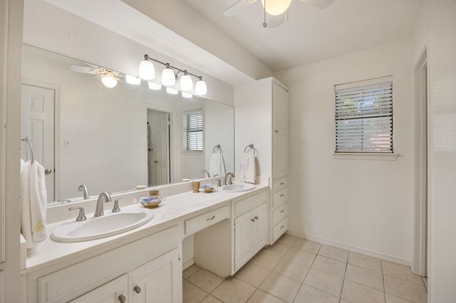 1743 Barbara Court, Hideaway, TX 75771