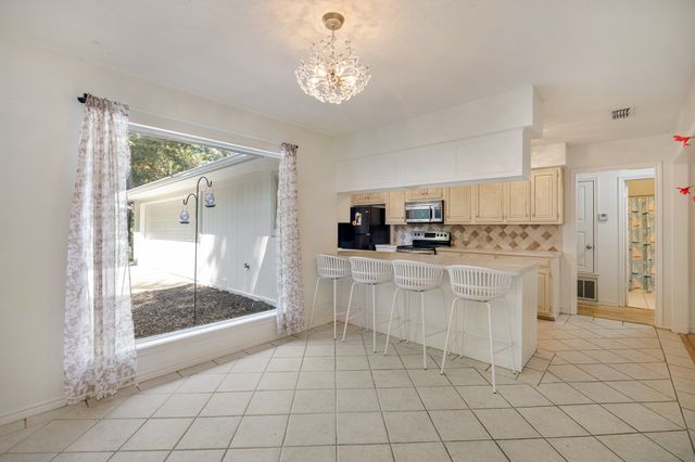 1743 Barbara Court, Hideaway, TX 75771