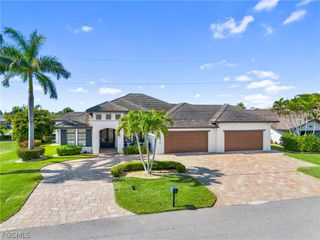4226 SE 6th PL, Cape Coral, FL 33904