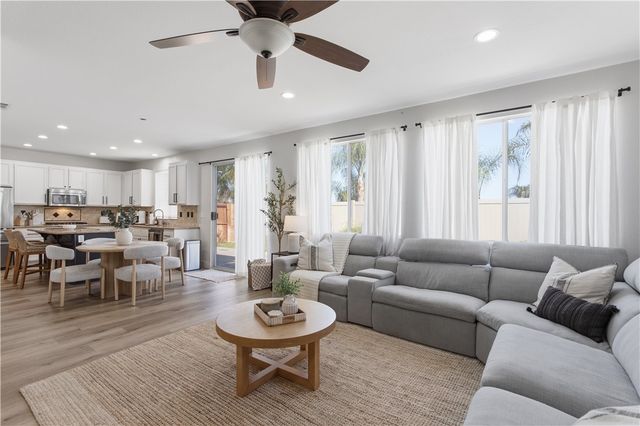 1855 Stanwich, Corona, CA 92883