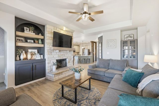 102 Indian Gap Court, Newark, TX 76071