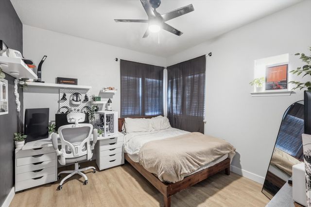 102 Indian Gap Court, Newark, TX 76071