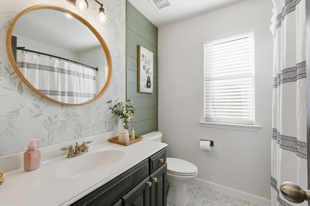 102 Indian Gap Court, Newark, TX 76071