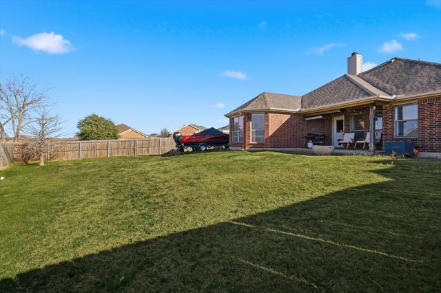 102 Indian Gap Court, Newark, TX 76071