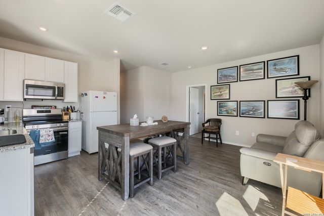 3505 Sky Place, Seguin, TX 78155