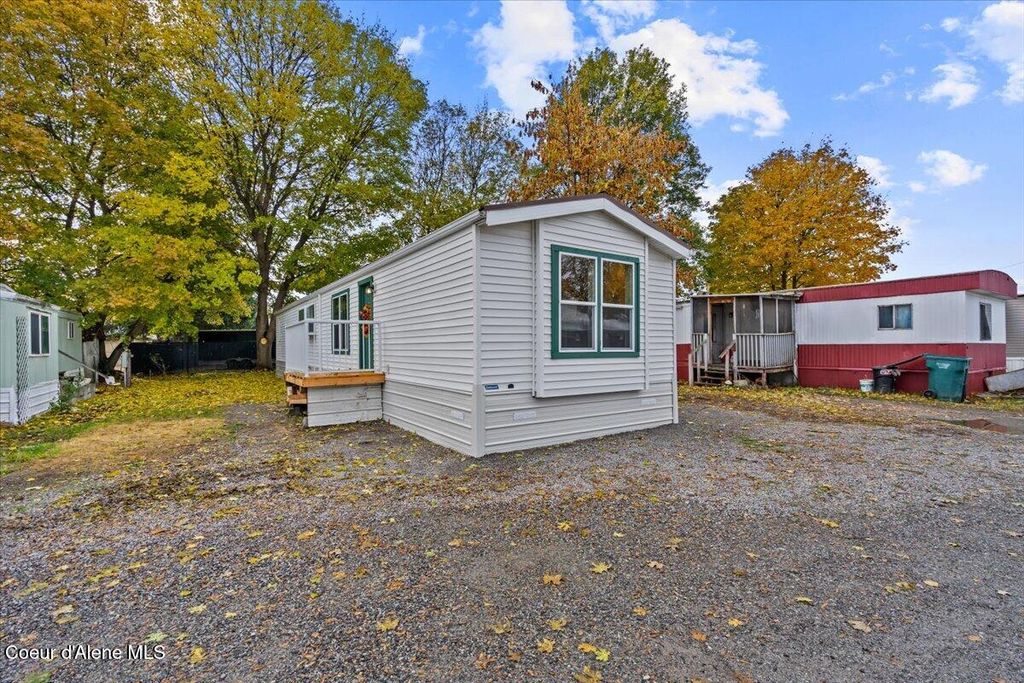 118 E MID TOWN LN, Hayden, ID 83835 photo 19