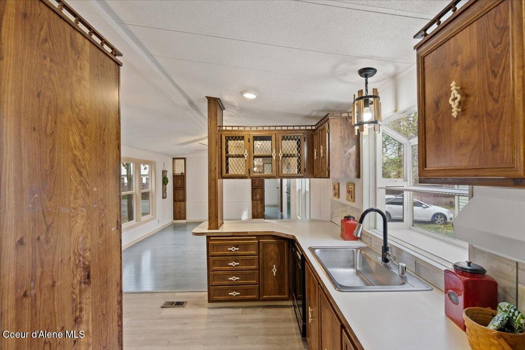 118 E MID TOWN LN, Hayden, ID 83835 photo 7