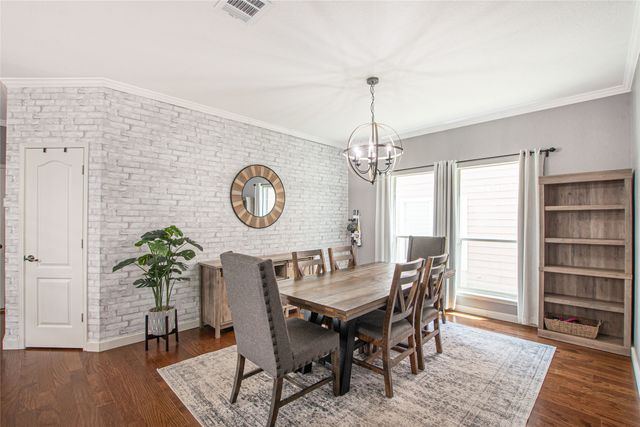 10956 Colonial Heights Lane, Fort Worth, TX 76179