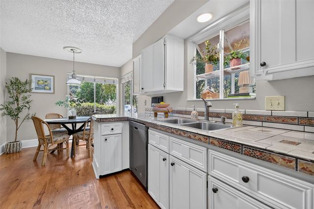 2662 MCDONALD TERRACE, Mount Dora, FL 32757