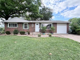 4016 Crane Circle, Independence, MO 64055