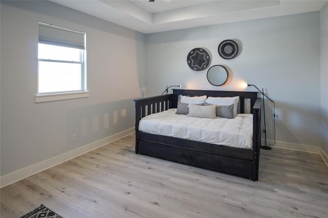 962 Meynig Drive, Crystal Beach, TX 77650